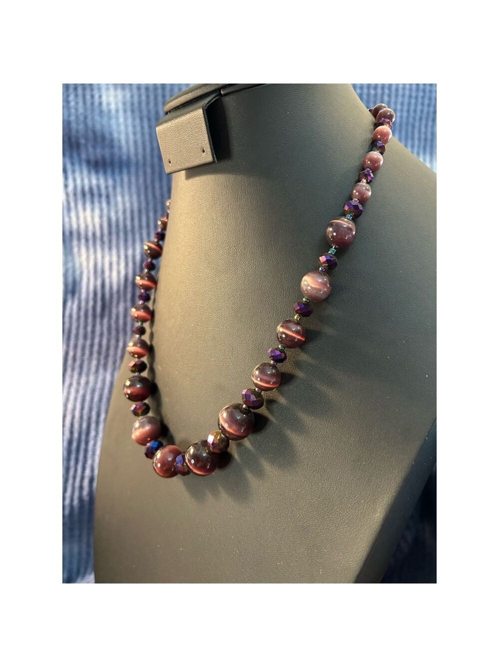 Unbranded Necklace with amazing purple cat’s eye glass and purple AB crystal